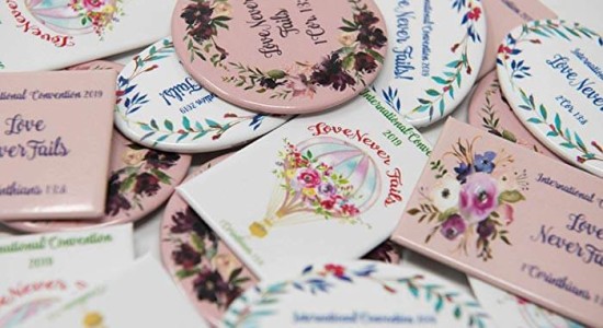 Spille regalo per i testimoni di nozze